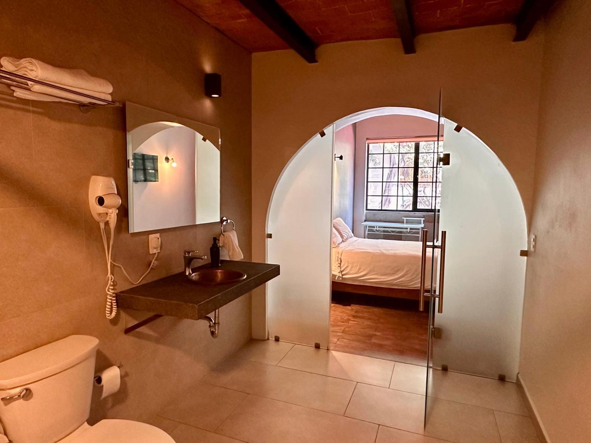 Отель Casa Raffaello Мехико Экстерьер фото